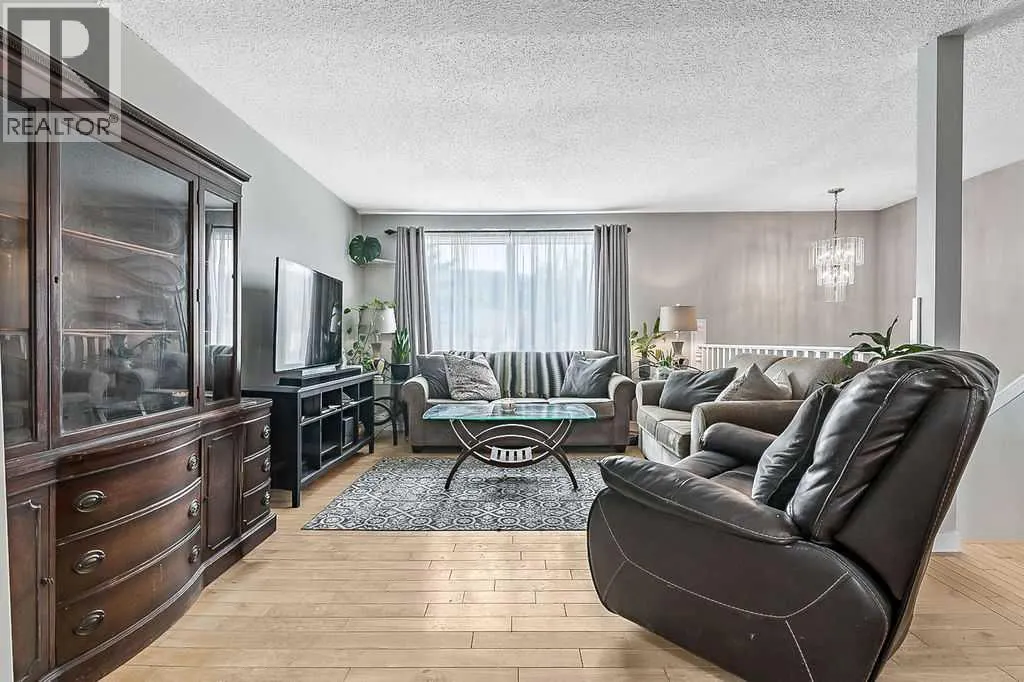 201 Robert Street SW