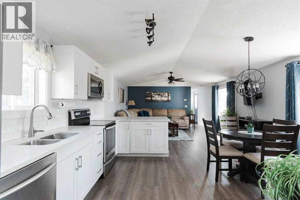 253 Grenfell Crescent