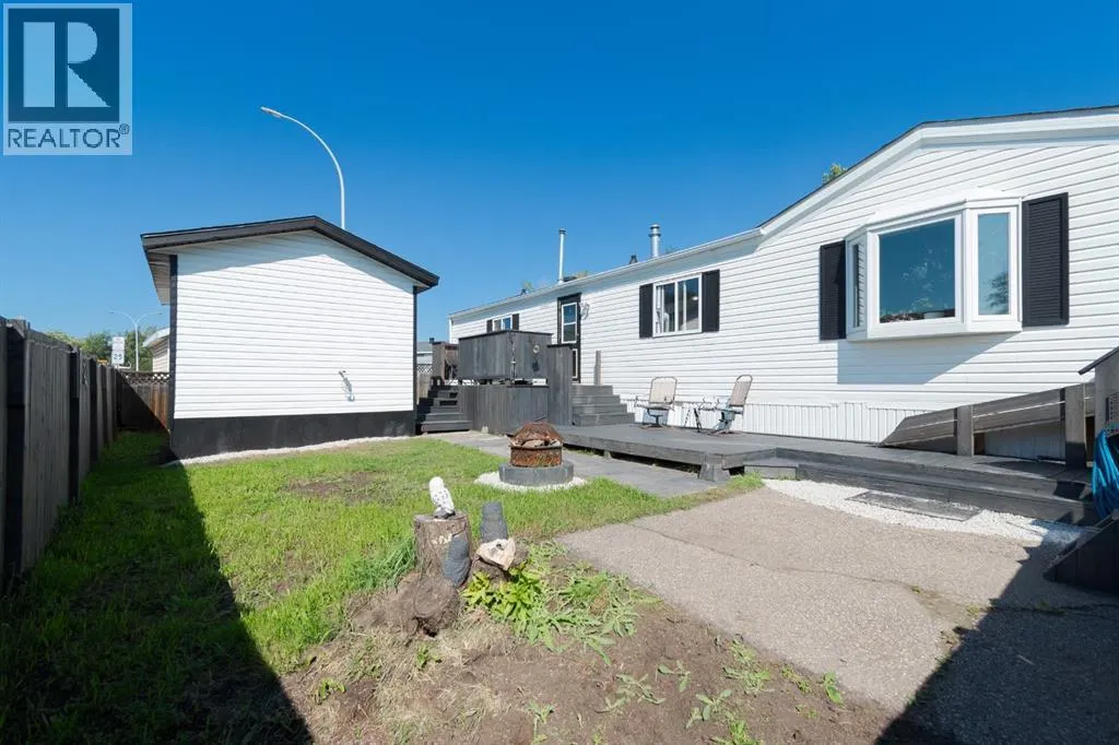 253 Grenfell Crescent