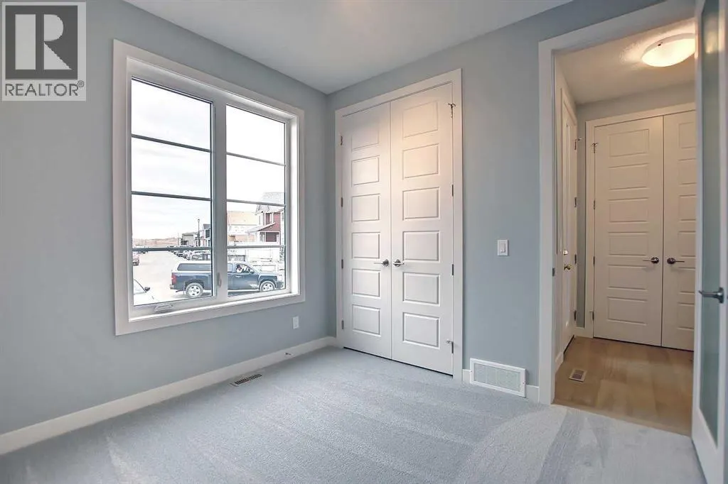 83 Lambeau Lane SE