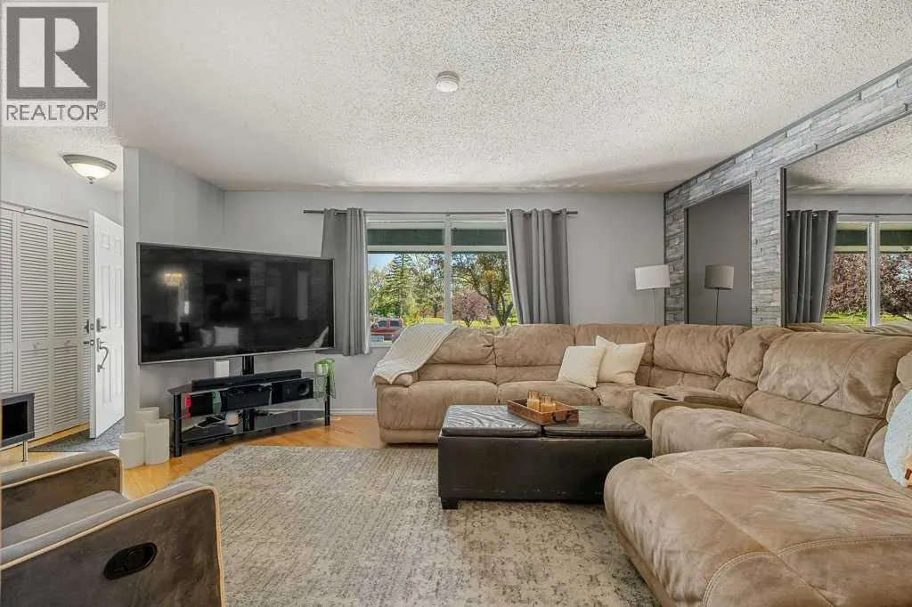 159 Rundlehorn Crescent NE