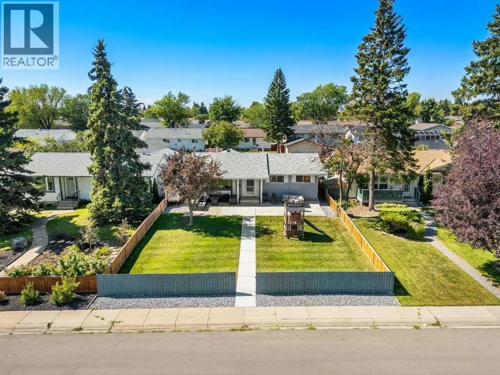 159 Rundlehorn Crescent NE