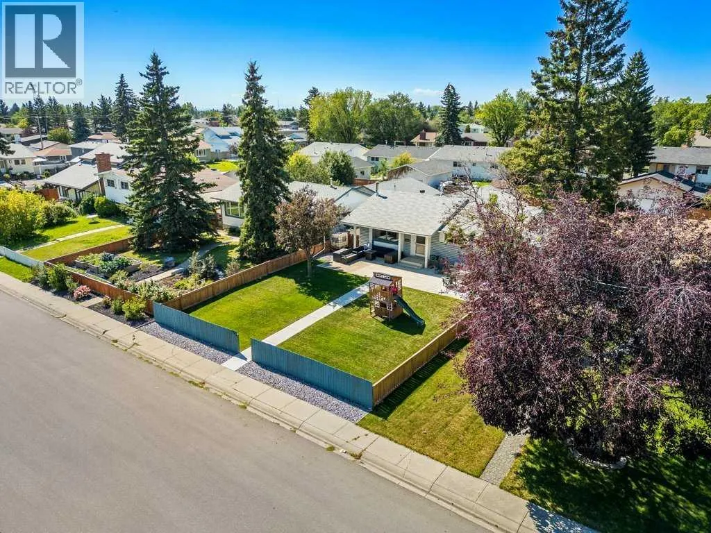 159 Rundlehorn Crescent NE
