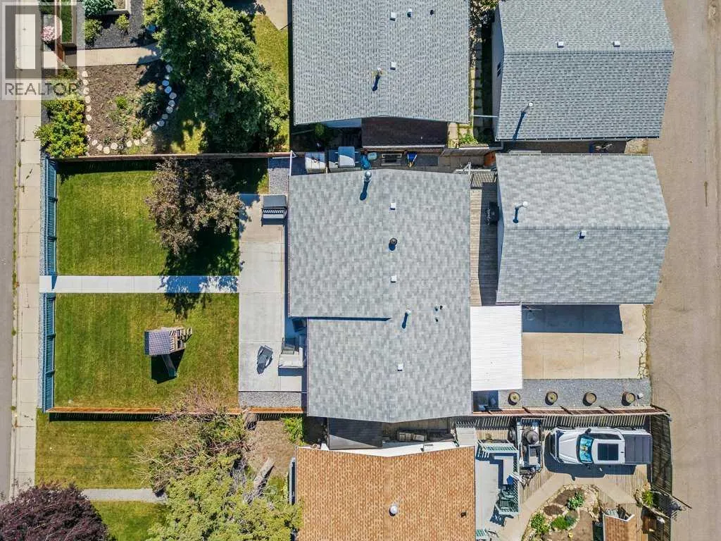 159 Rundlehorn Crescent NE