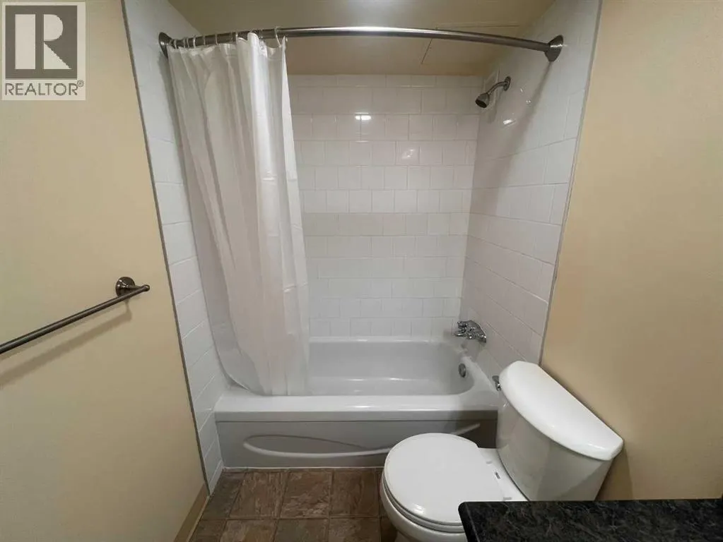 1006, 13221 Macdonald Drive