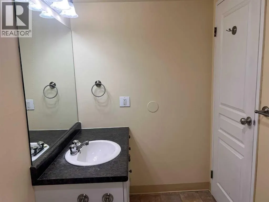 1006, 13221 Macdonald Drive