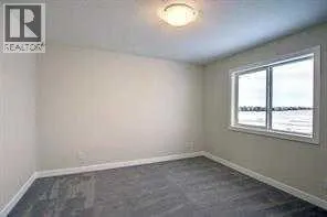 63 Lambeau Lane SE