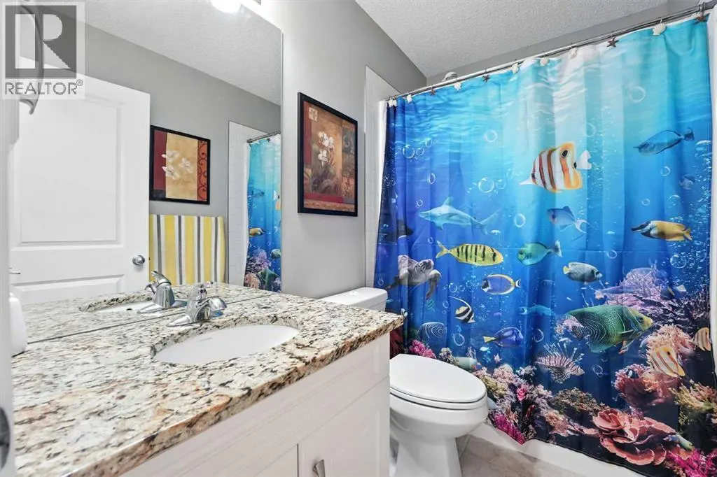 220 Legacy Crescent SE
