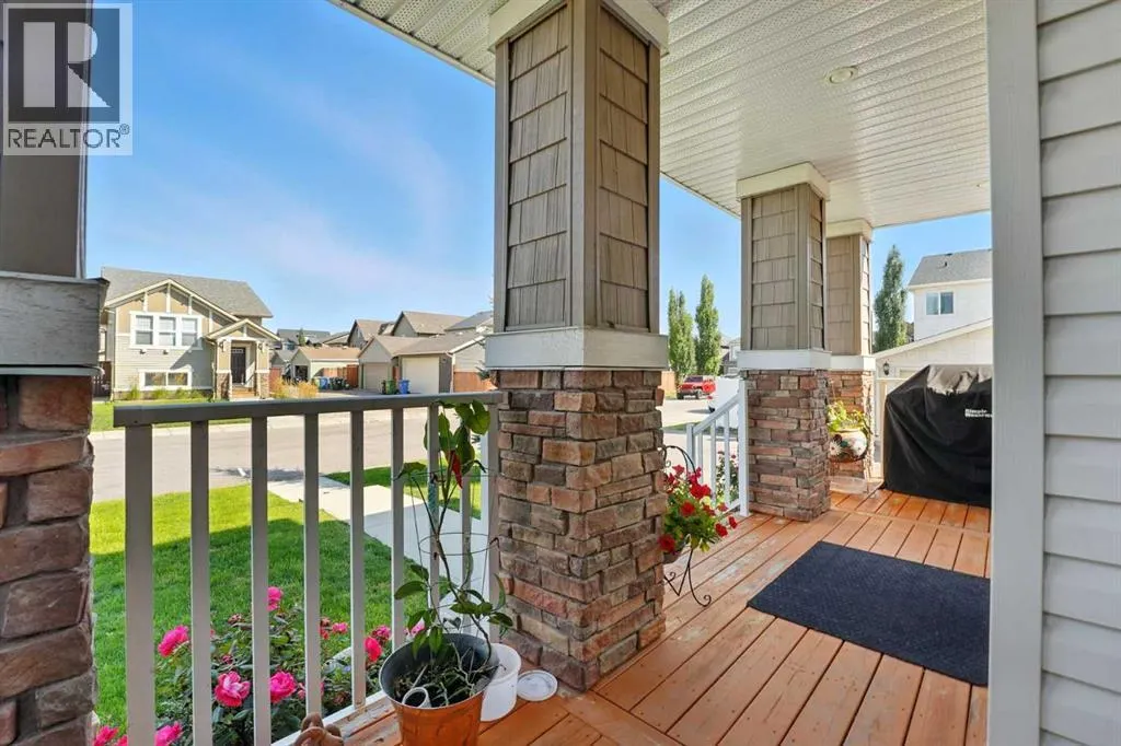 220 Legacy Crescent SE
