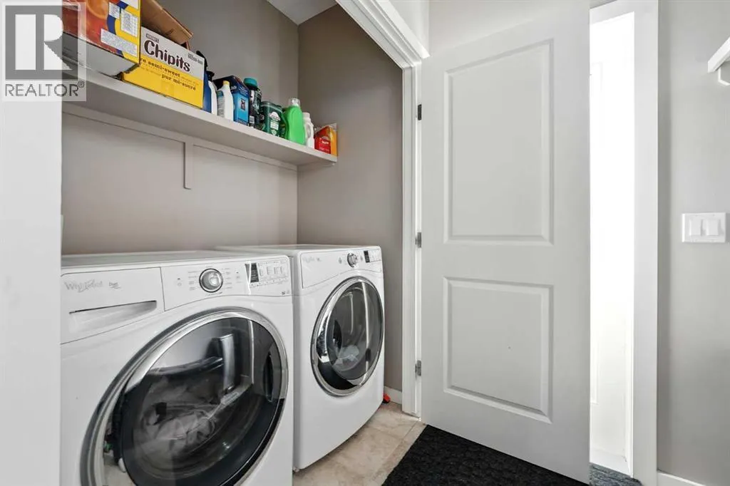 220 Legacy Crescent SE