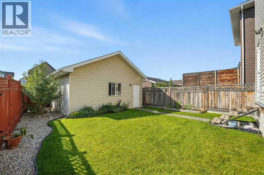 220 Legacy Crescent SE