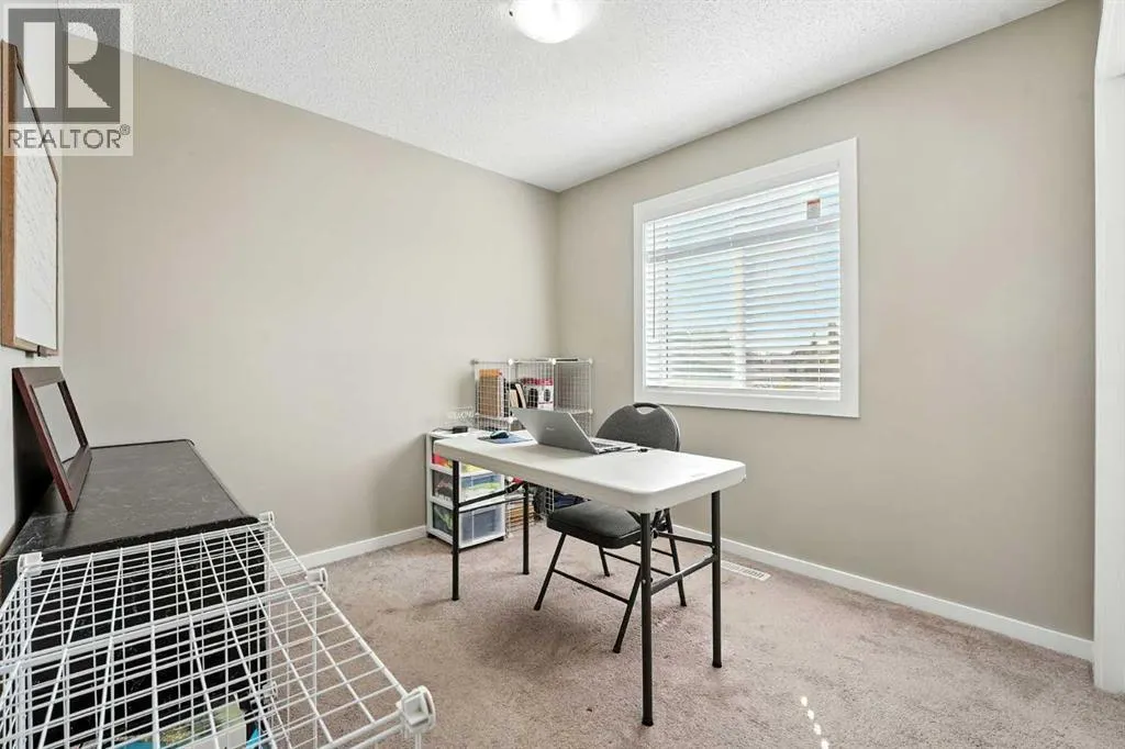 220 Legacy Crescent SE