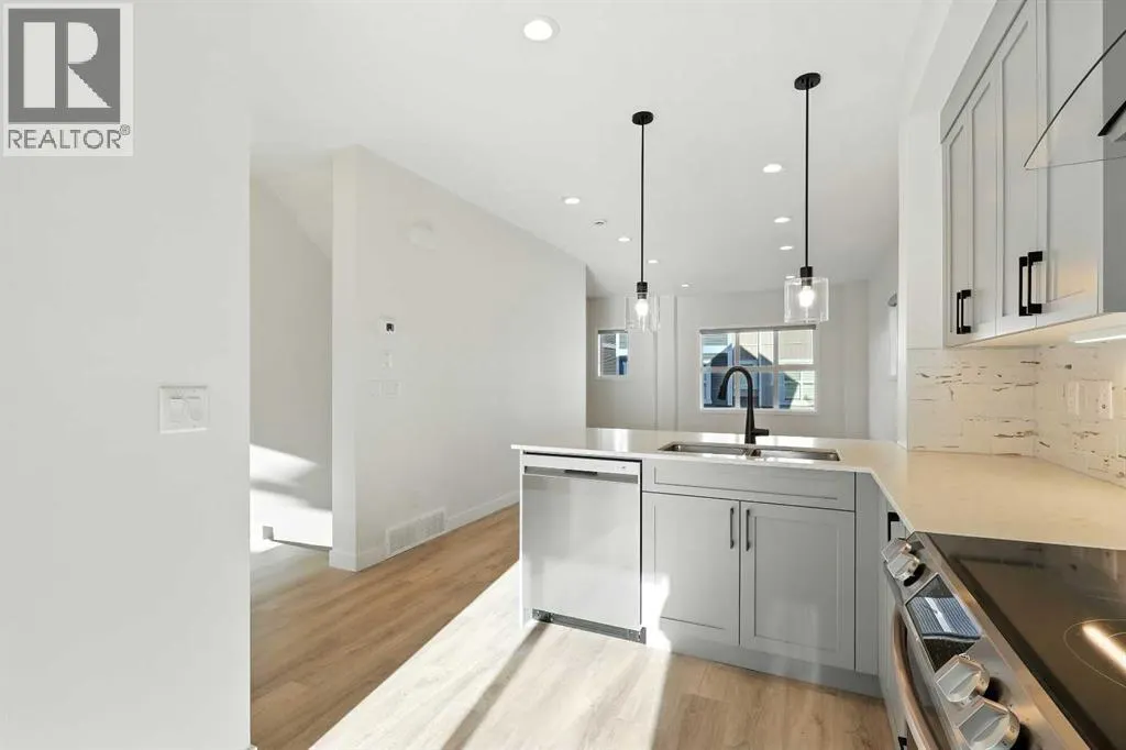 1401, 355 Nolancrest Heights NW