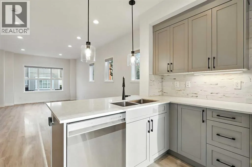 1401, 355 Nolancrest Heights NW