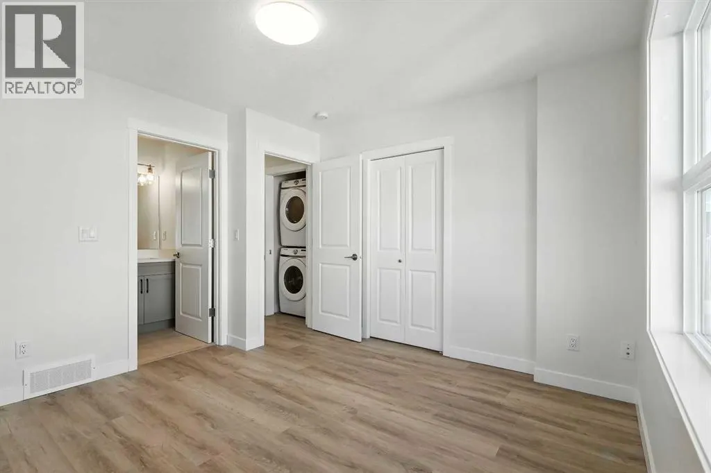 1401, 355 Nolancrest Heights NW