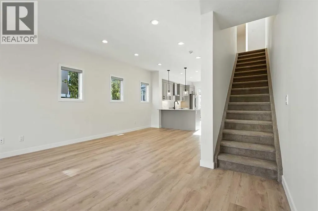 1401, 355 Nolancrest Heights NW