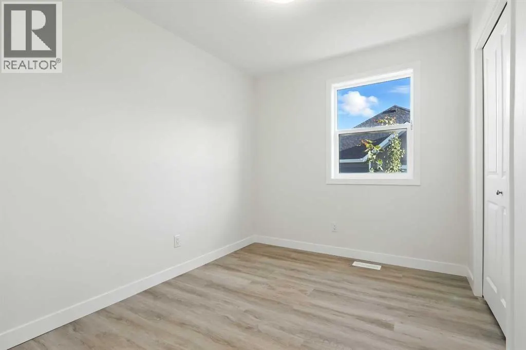 1401, 355 Nolancrest Heights NW