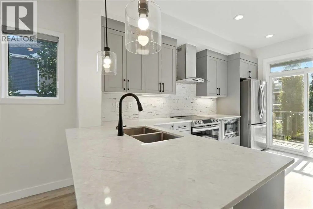 1401, 355 Nolancrest Heights NW