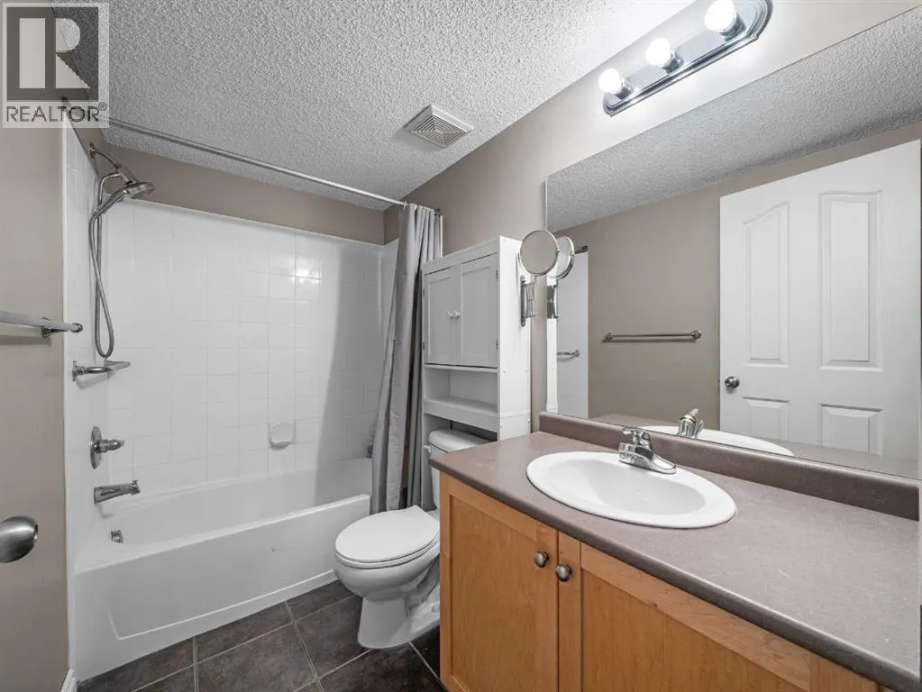 1206, 2518 Fish Creek Boulevard SW