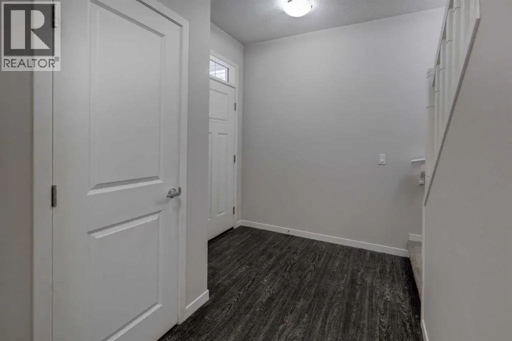 70 Howse Common NE