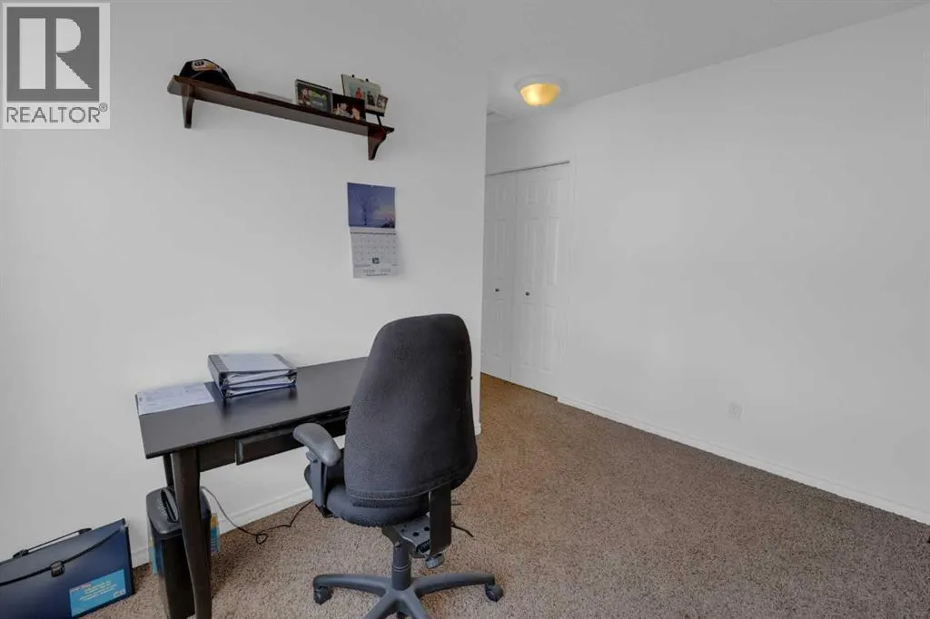 19, 200 Hidden Hills Terrace NW