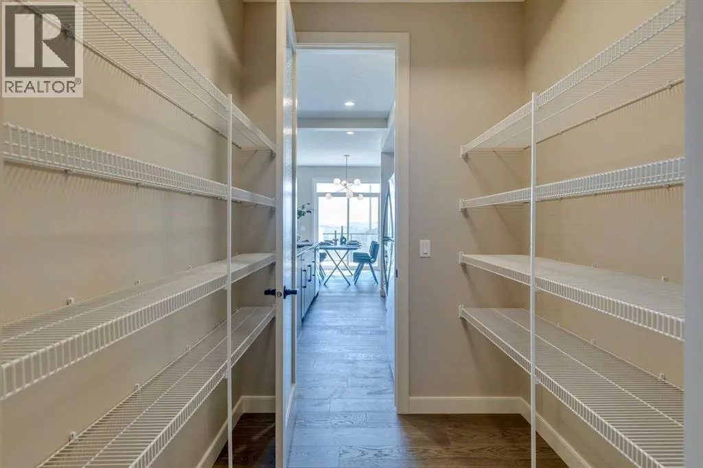 111 sundown Crescent