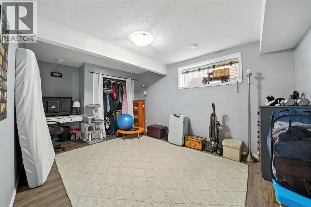 187 Inkster Close