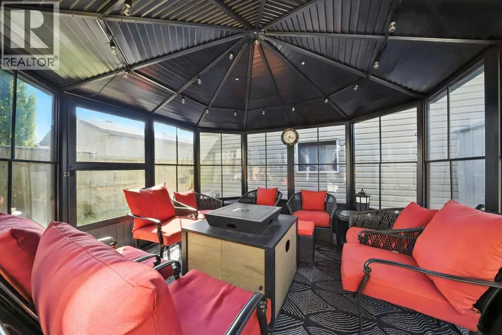 187 Inkster Close