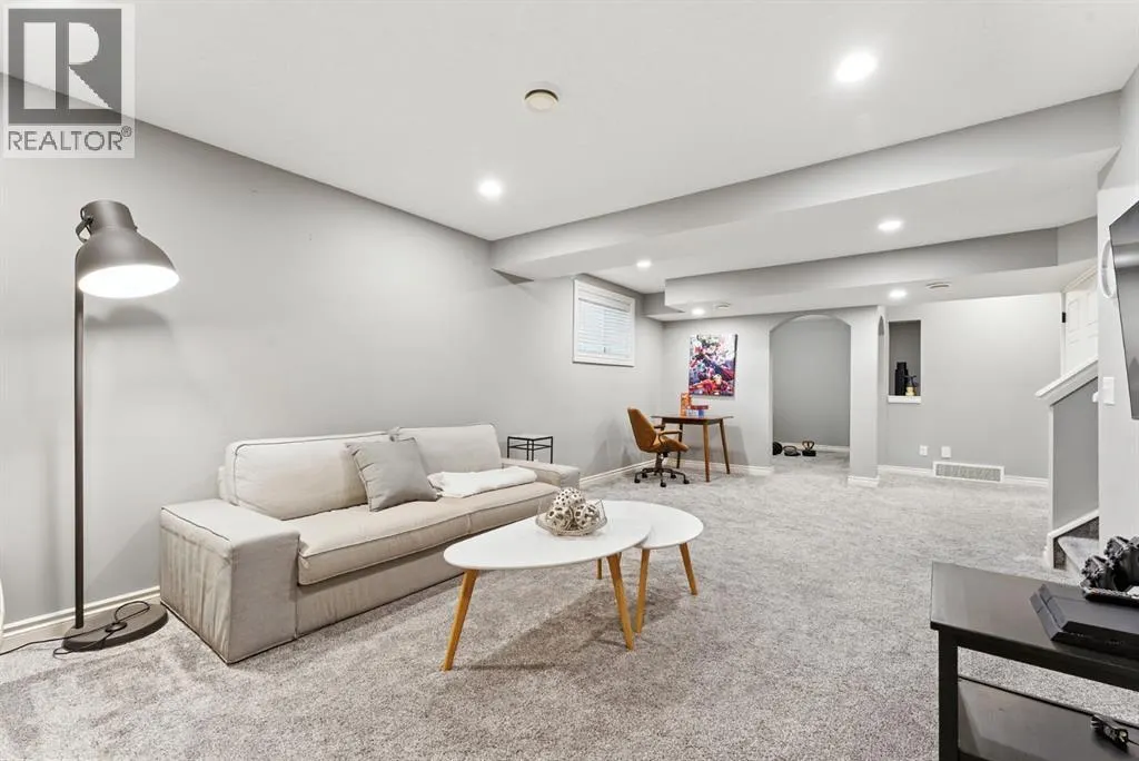 29 Douglasbank Way SE