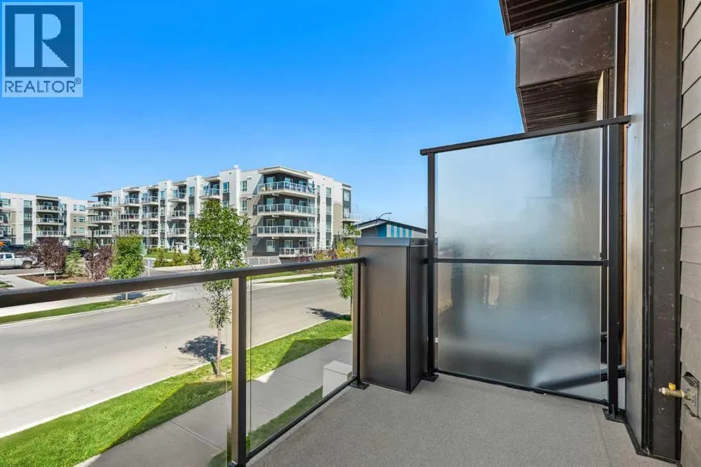 215 Seton Grove SE