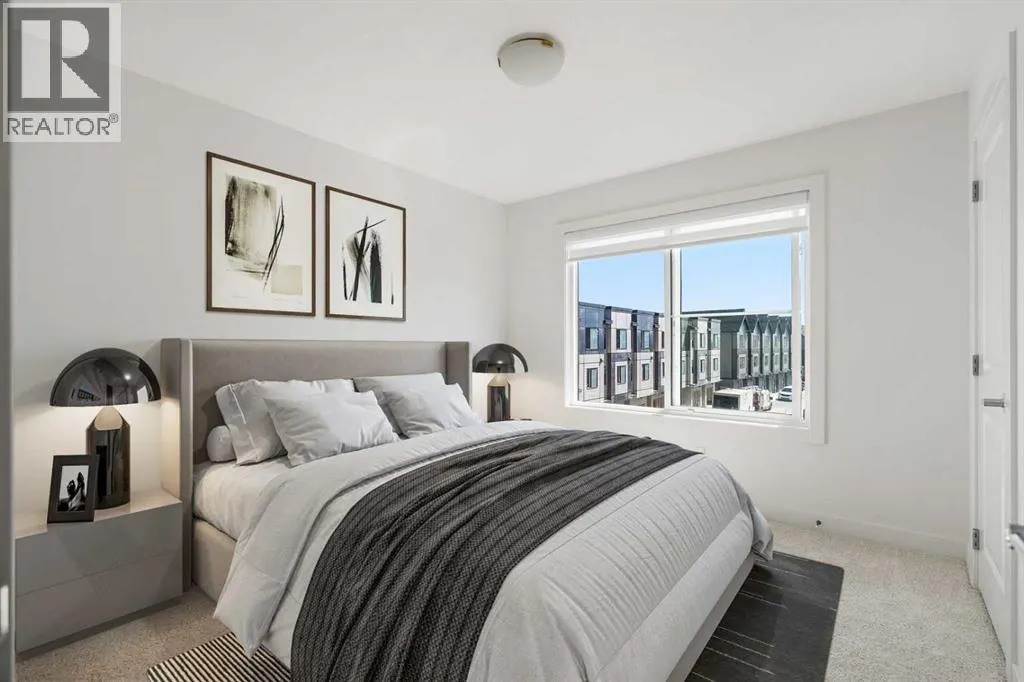 215 Seton Grove SE