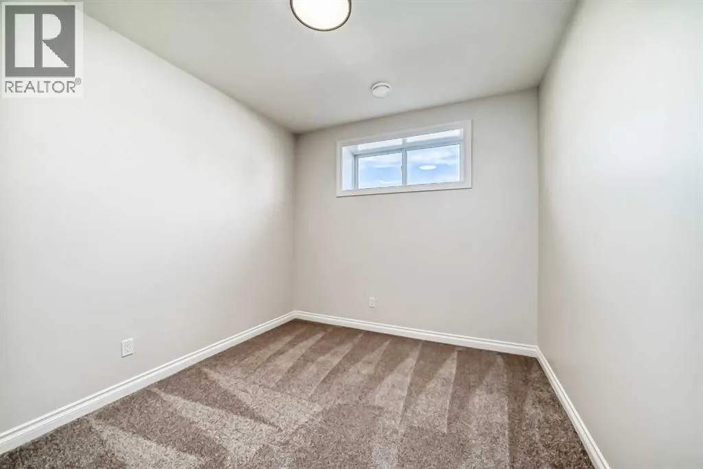 66 Homestead Common NE