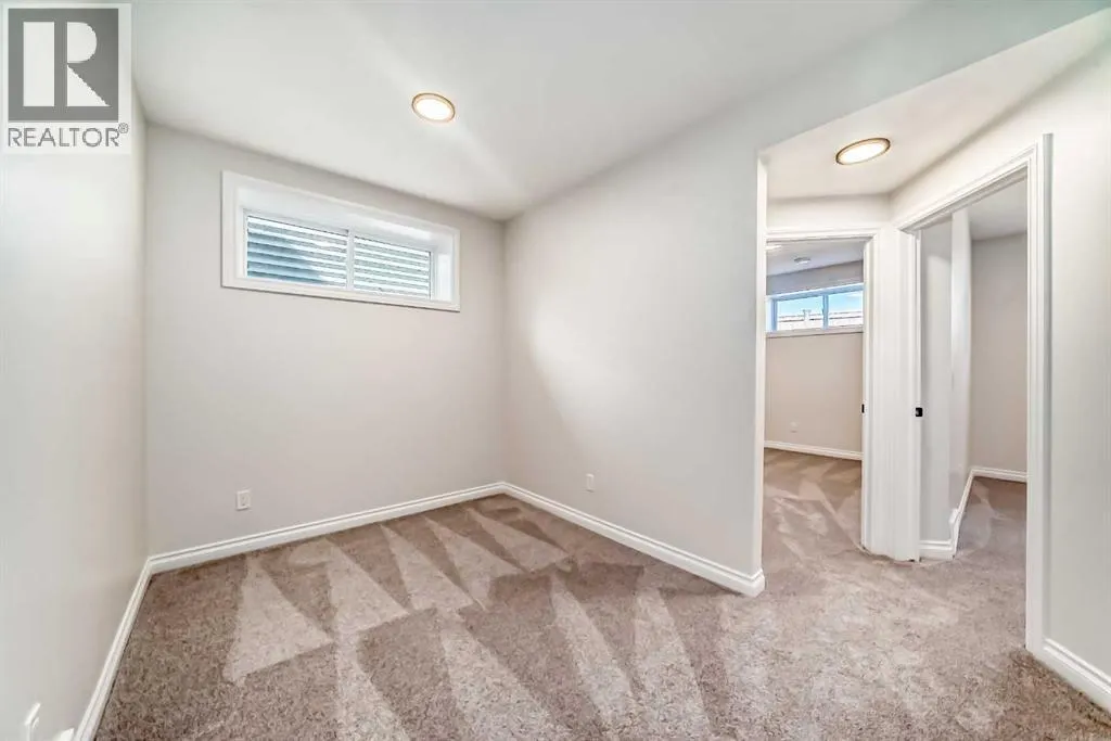 66 Homestead Common NE