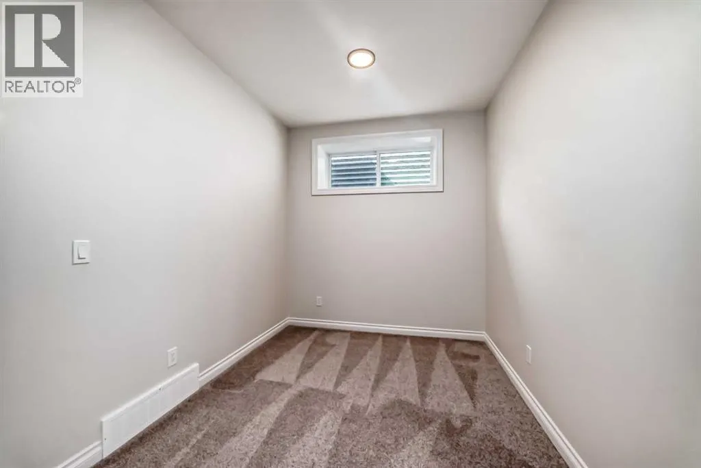 66 Homestead Common NE