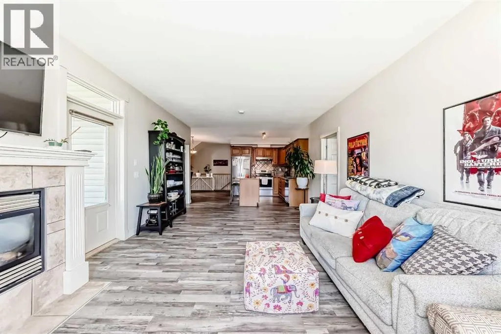406, 8000 Wentworth Drive SW