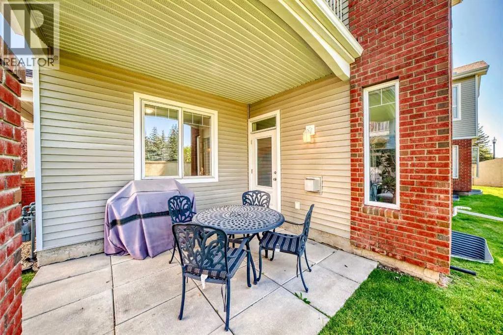 406, 8000 Wentworth Drive SW