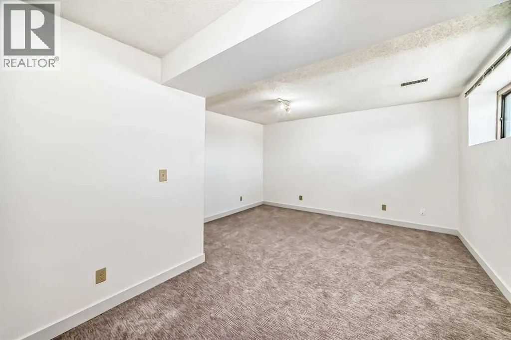 269 Edgepark Boulevard NW