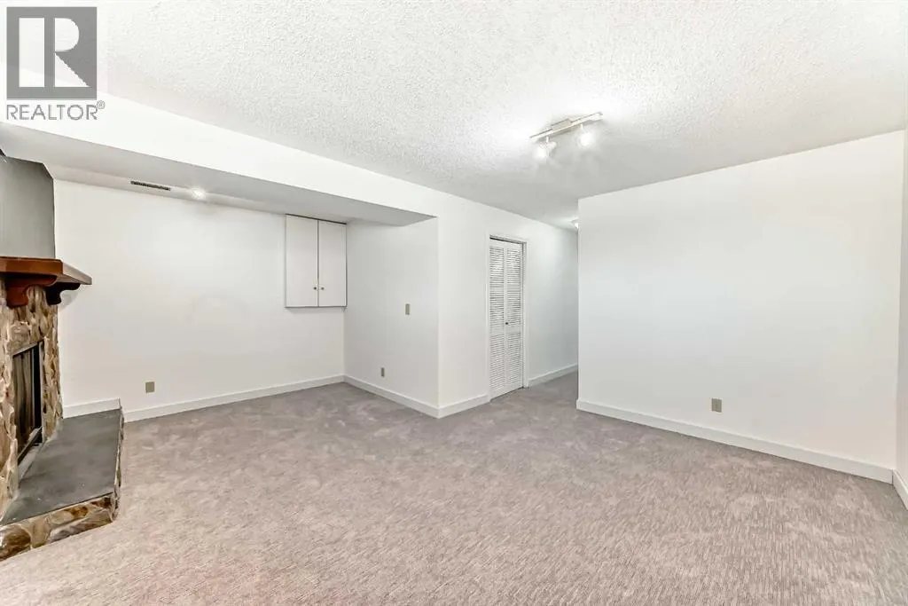 269 Edgepark Boulevard NW