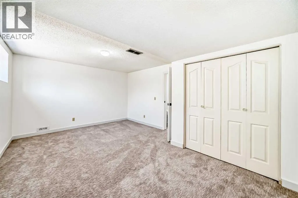269 Edgepark Boulevard NW