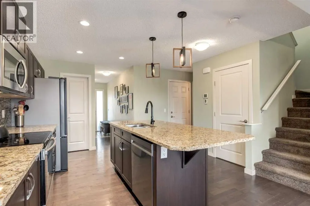 298 River Heights Crescent