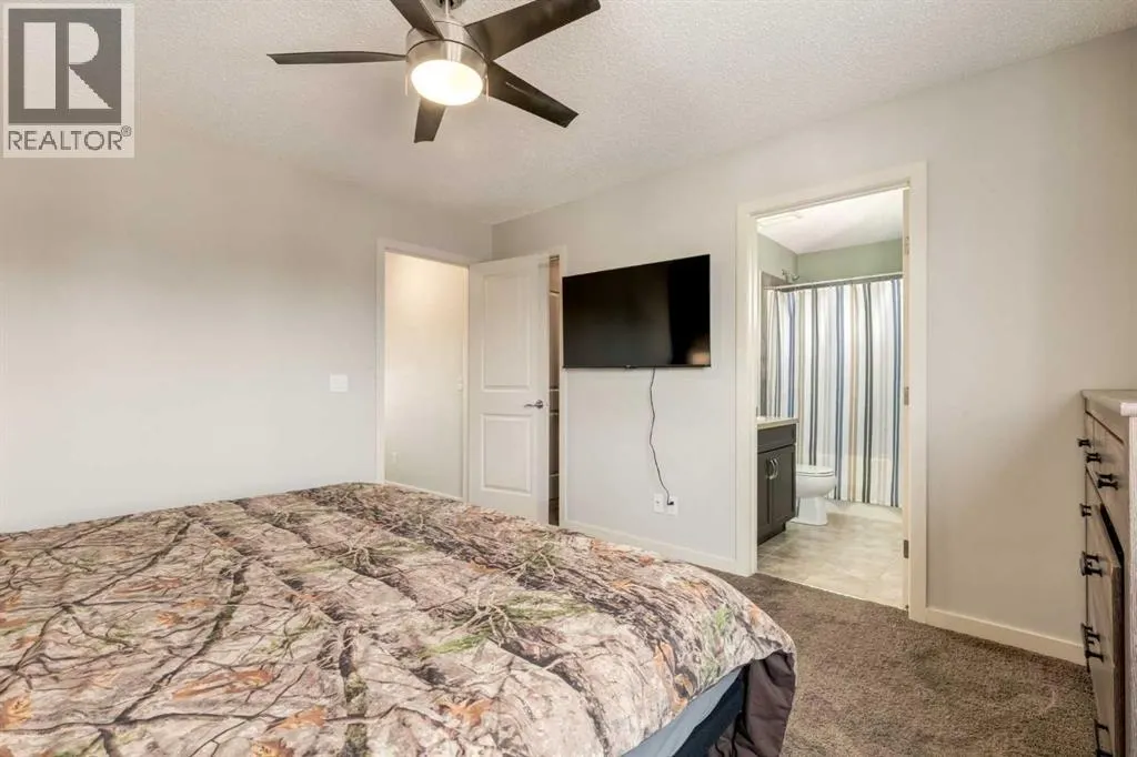 298 River Heights Crescent