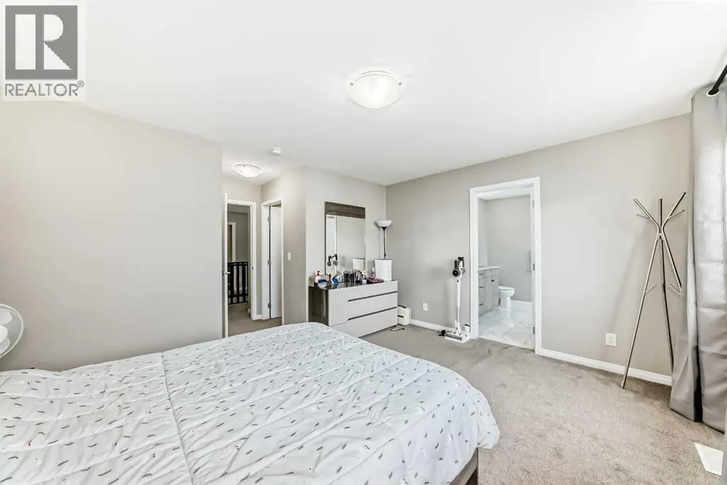 43 Carrington Crescent NW