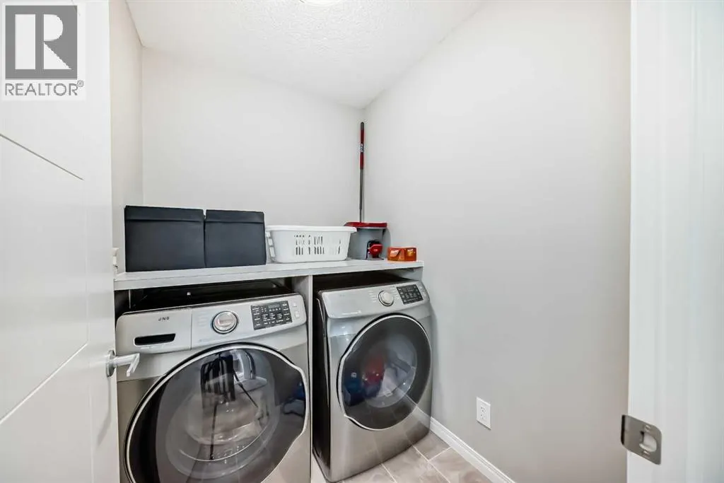 43 Carrington Crescent NW
