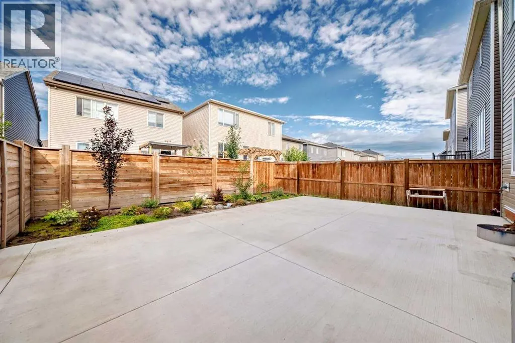 43 Carrington Crescent NW