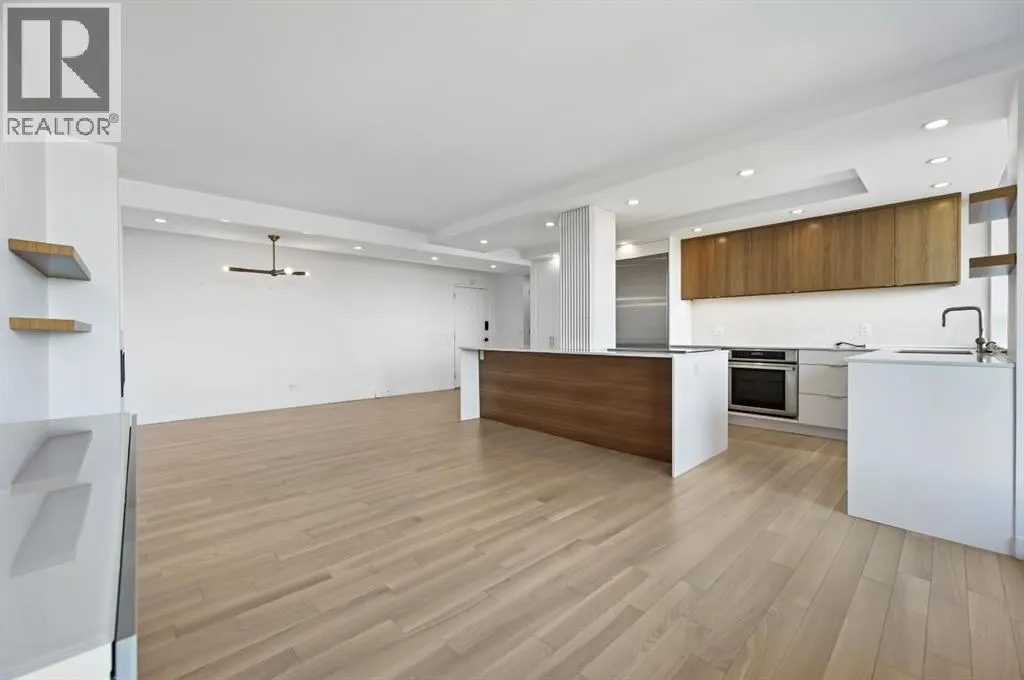 609, 3204 Rideau Place SW