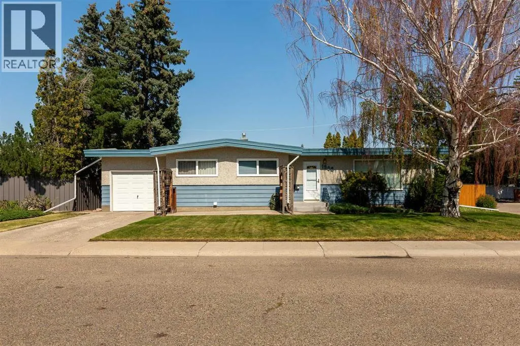 1306 29 Street S