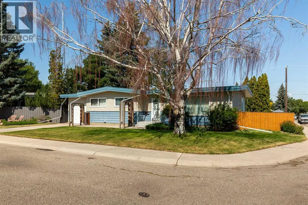 1306 29 Street S
