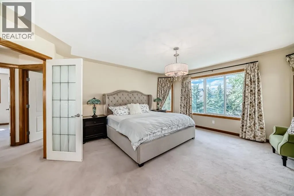 42 West Cedar Point SW