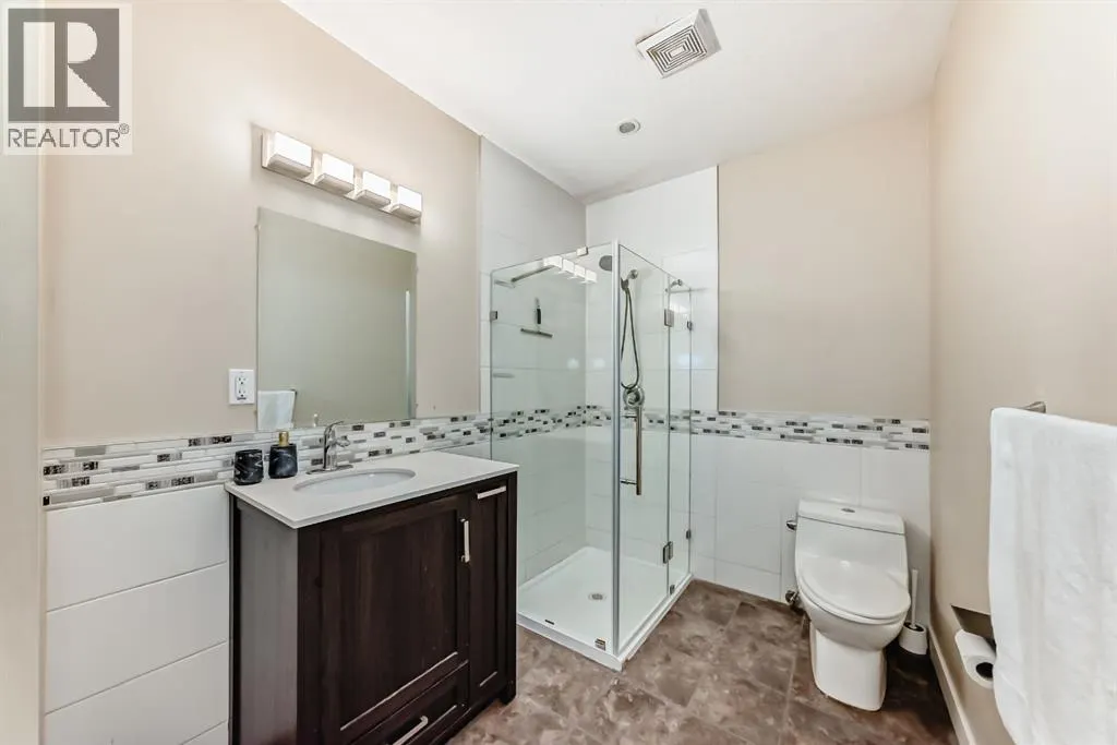 42 West Cedar Point SW
