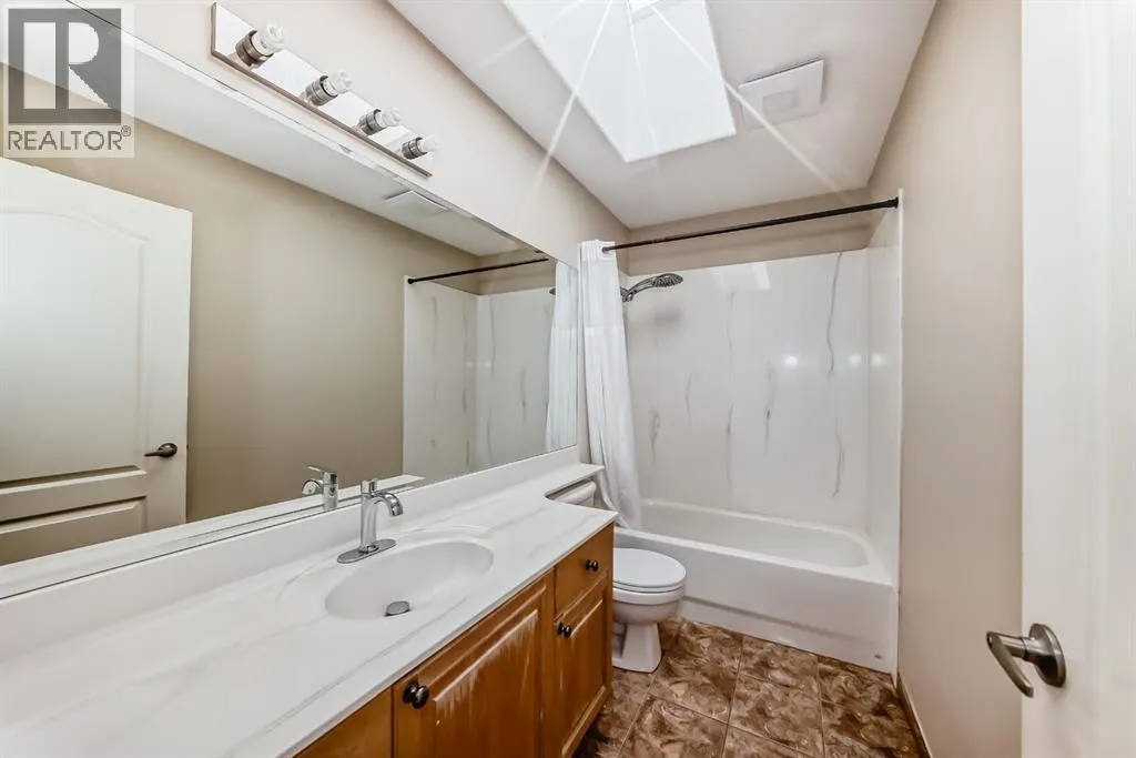 42 West Cedar Point SW